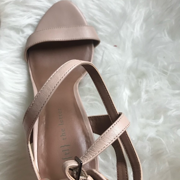 “The Letter” Nudge Strappy Sandal Heels, 8.5 - Picture 3 of 5
